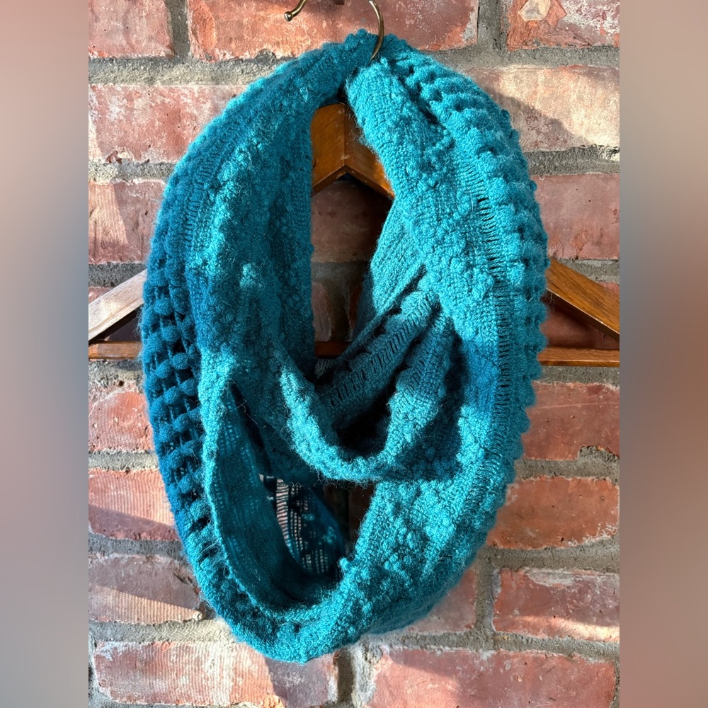 Francesca’s Teal Knit Infinity Scarf